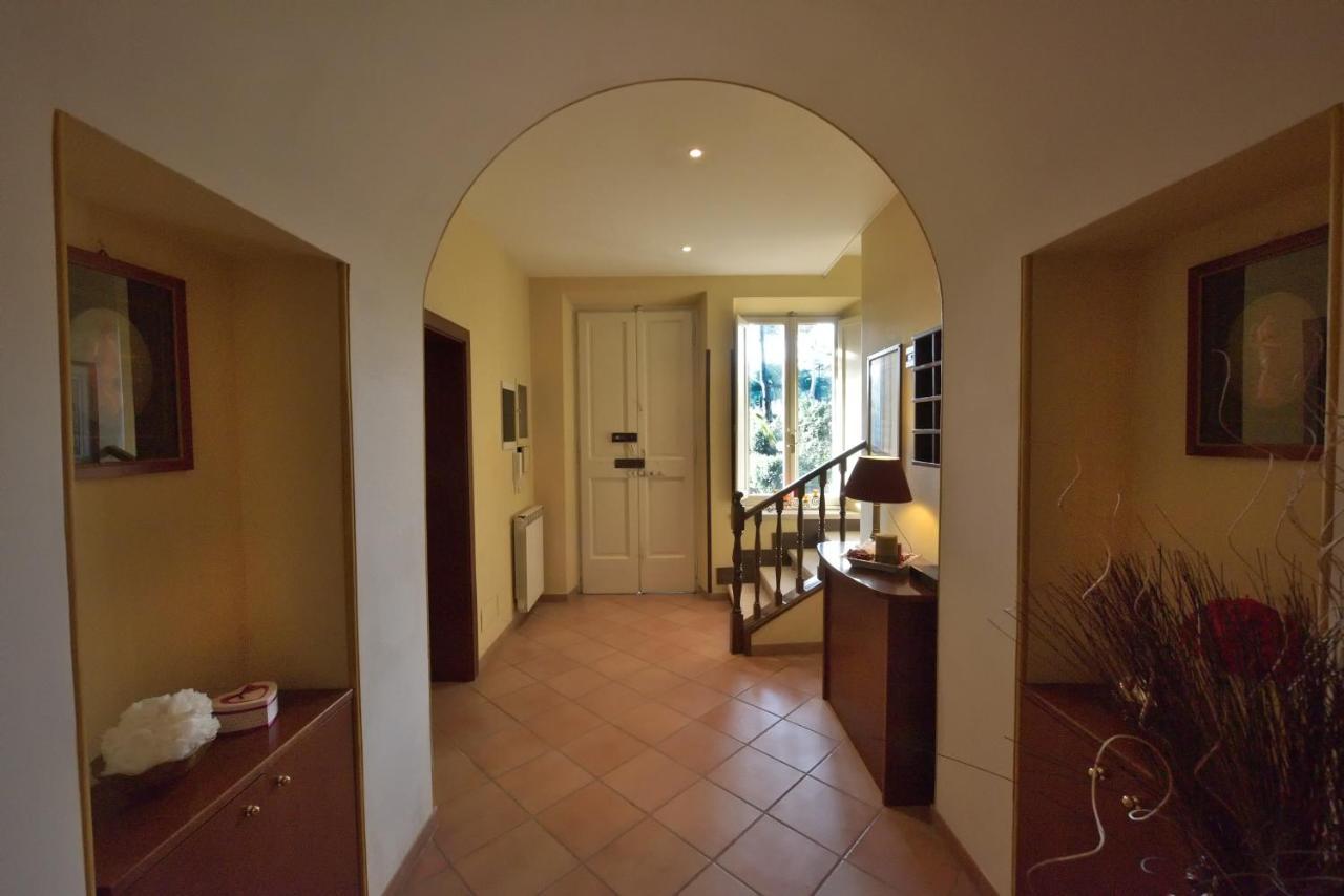 רומא Comfort Rooms Villa Gaia Tor Vergata מראה חיצוני תמונה